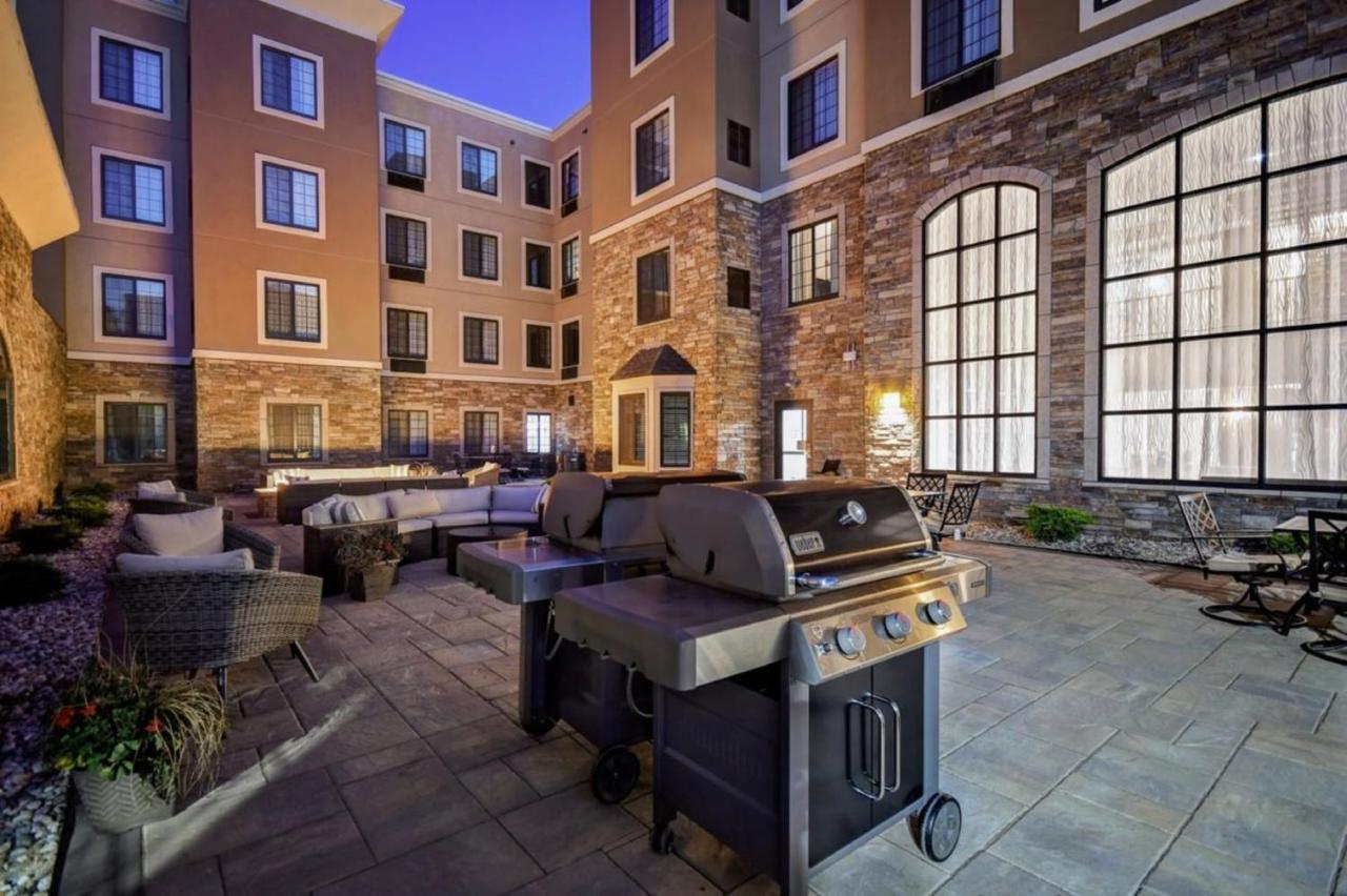 Staybridge Suites - Southgate - Detroit Area By Ihg Kültér fotó